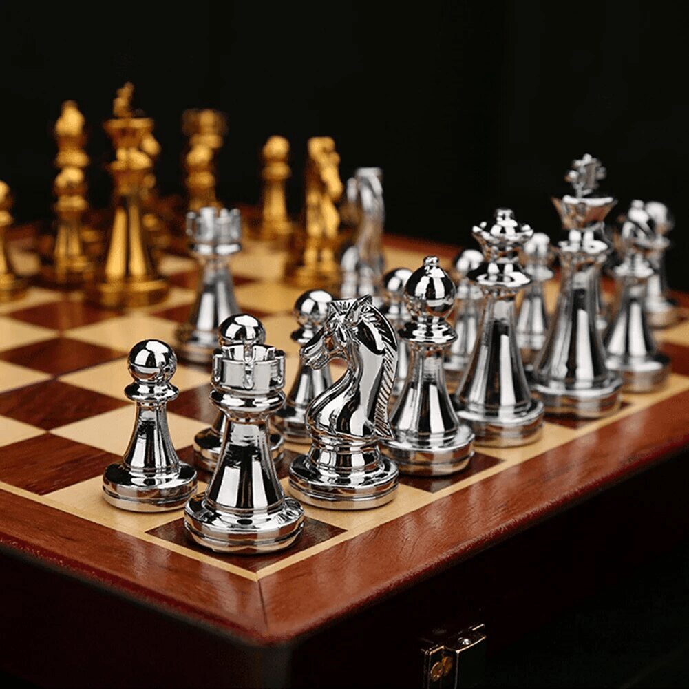 royal elegance chess set